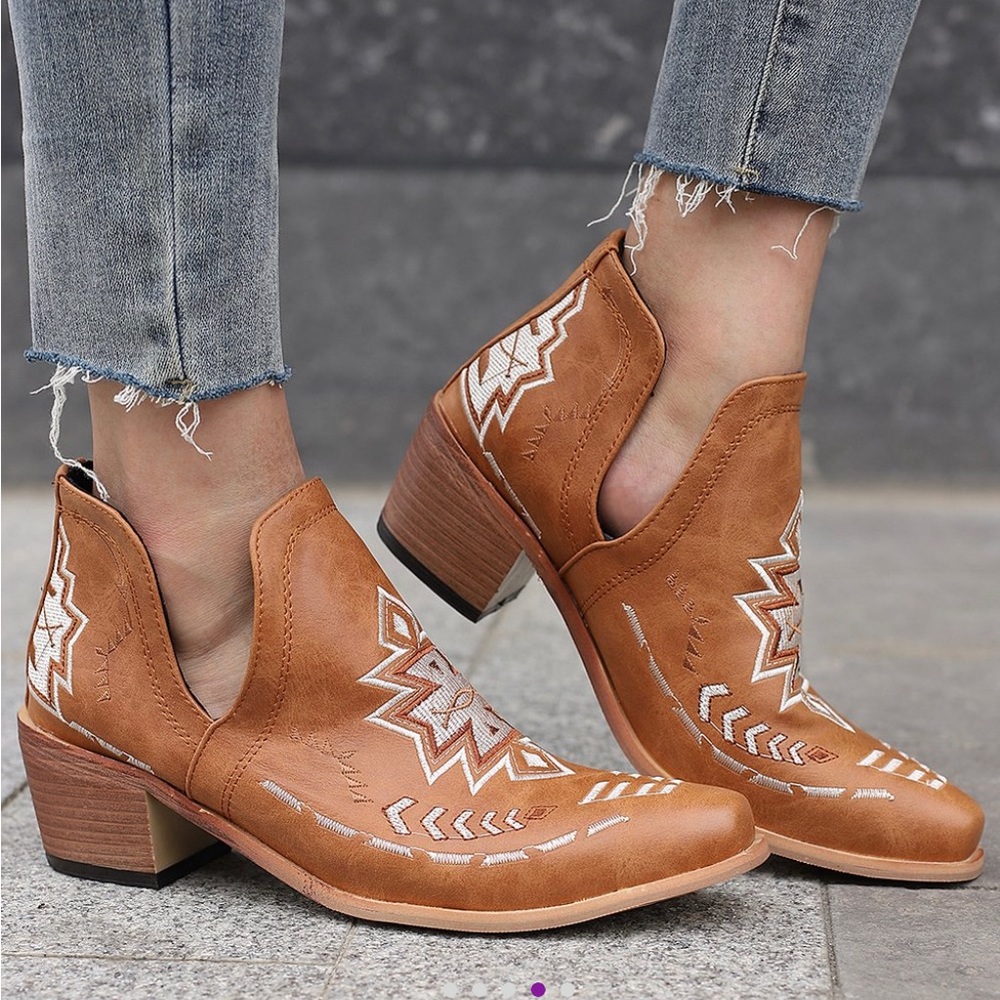 ☀️ BUTITI | Boho Booties | Side Cut | EURO 43, US 10.